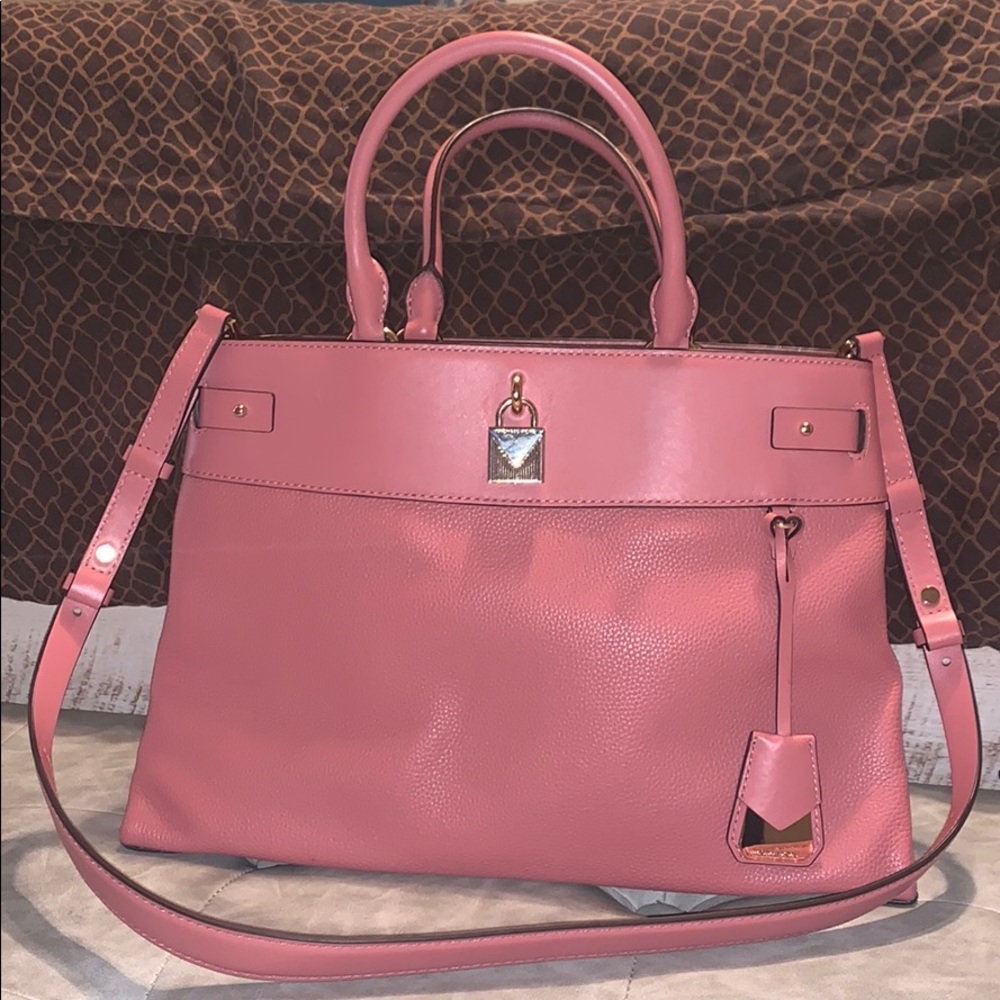 Michael Kors Handbag & matching wallet